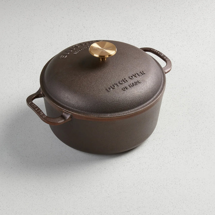 Smithey Ironware 5.5 Qt. Dutch Oven