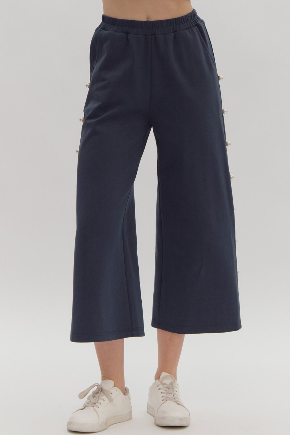 Solid Cropped Pants with Pearl Detail