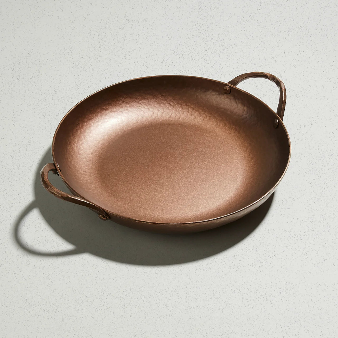 Smithey Ironware Farmhouse Round Roaster - Thumbnail 3